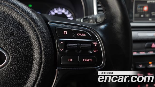 Kia Sportage (IV) Diesel 2WD Prestige 2017 — фото 17