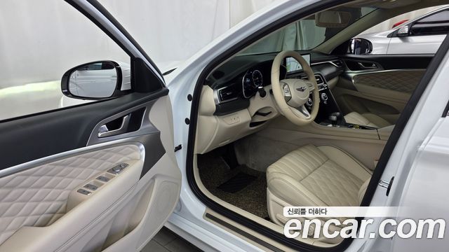Genesis G70 Gasoline 2.0T 2WD 2021 — фото 10