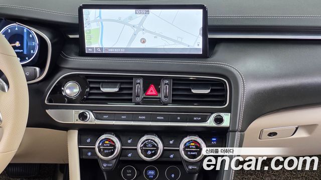 Genesis G70 Gasoline 2.0T 2WD 2021 — фото 14