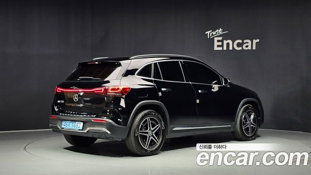 Mercedes-Benz EQA (H243) EQA250 AMG Line 2023 — фото 2