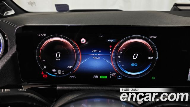 Mercedes-Benz EQA (H243) EQA250 AMG Line 2023 — фото 8