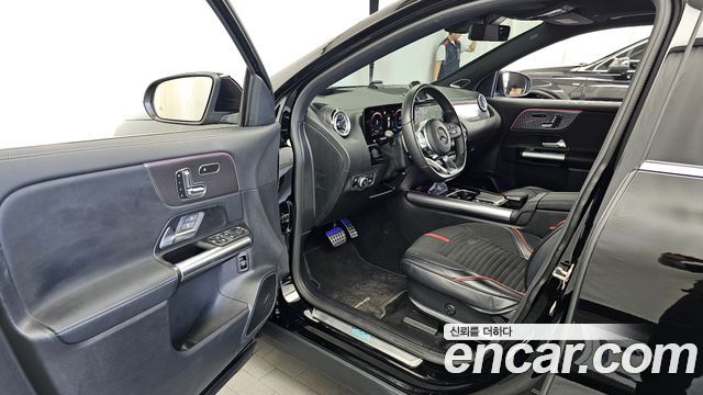 Mercedes-Benz EQA (H243) EQA250 AMG Line 2023 — фото 10