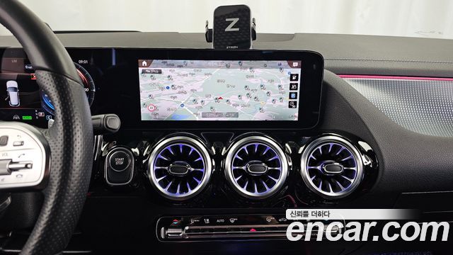 Mercedes-Benz EQA (H243) EQA250 AMG Line 2023 — фото 14