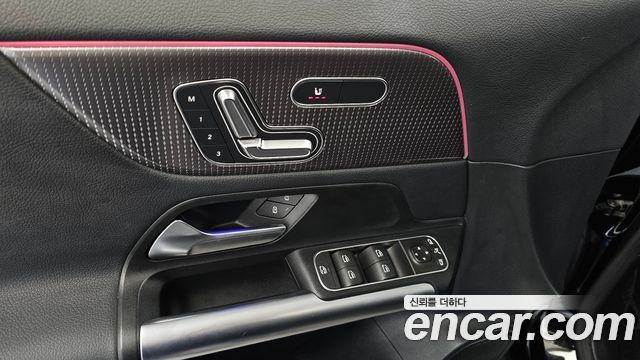 Mercedes-Benz EQA (H243) EQA250 AMG Line 2023 — фото 30