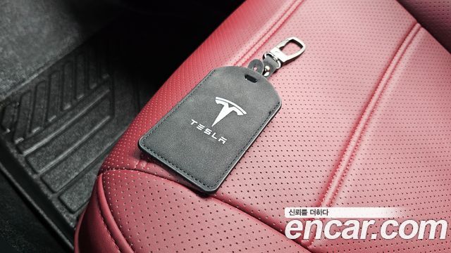 Tesla Model Y RWD 2023 — фото 32