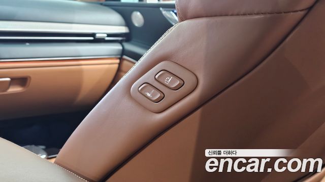 Genesis GV80 2.5T Gasoline AWD 2024 — фото 28