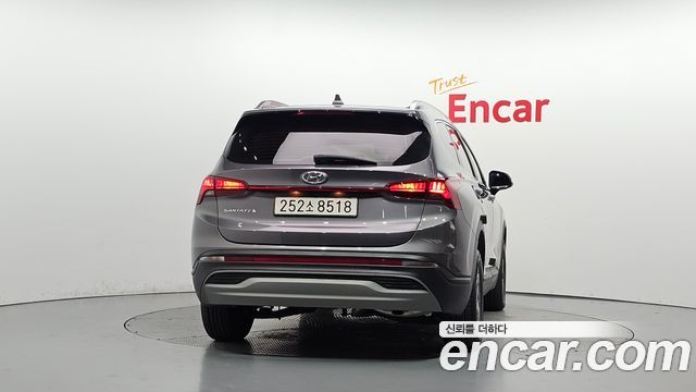Hyundai Santa Fe HEV 1.6 2WD Prestige 2022 — фото 4