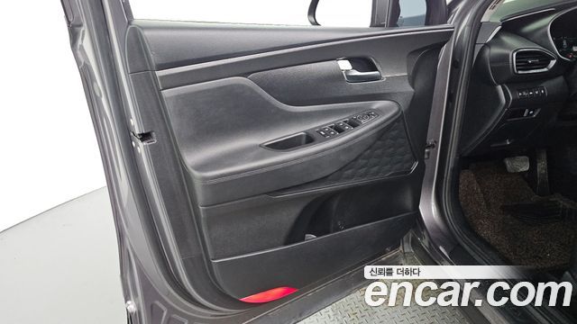 Hyundai Santa Fe HEV 1.6 2WD Prestige 2022 — фото 24