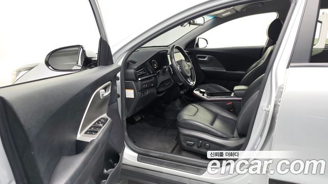 Kia Niro Plus Air 2023 — фото 10