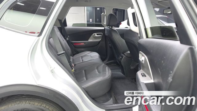 Kia Niro Plus Air 2023 — фото 12