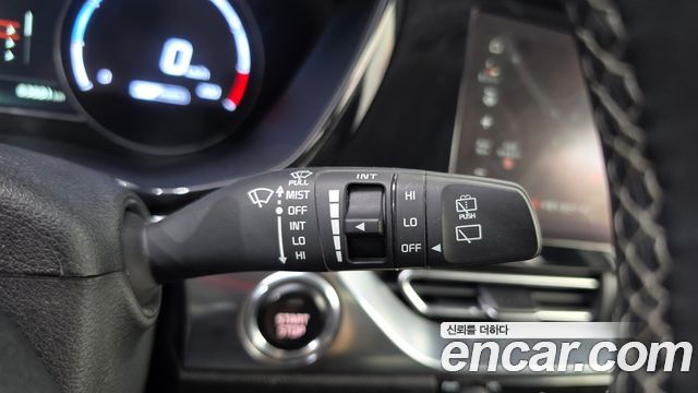 Kia Niro Plus Air 2023 — фото 27