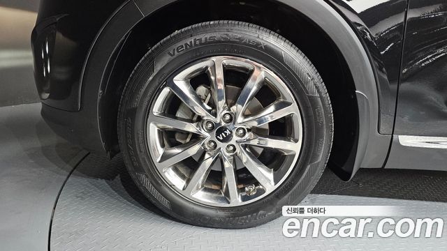 Kia Sorento Diesel 2.0 2WD Noblesse Special 2016 — фото 5