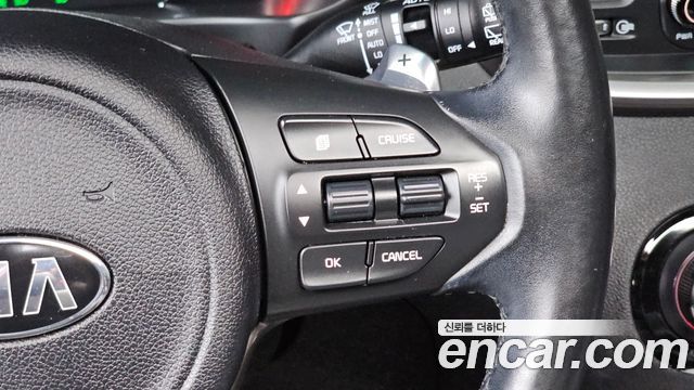 Kia Sorento Diesel 2.0 2WD Noblesse Special 2016 — фото 20
