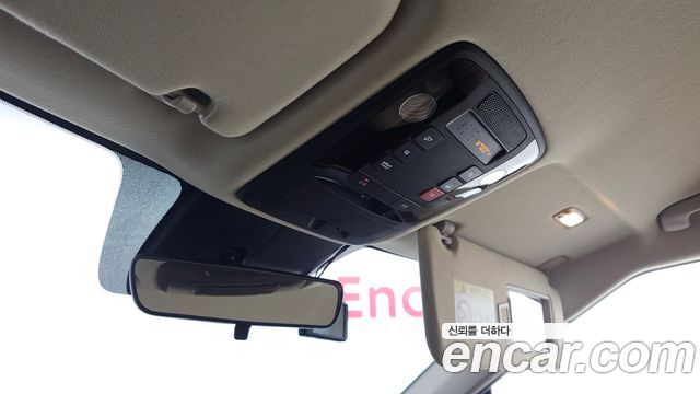 Kia Carnival (IV) Diesel 9-Seater Prestige 2022 — фото 19