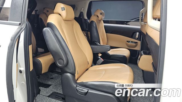 Kia Carnival (IV) Diesel 9-Seater Prestige 2022 — фото 27