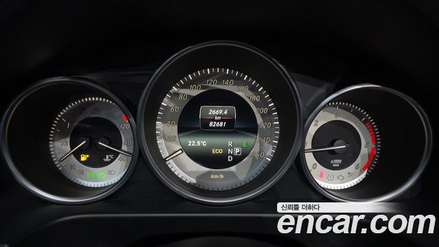 Mercedes-Benz E-Class (W212) E220 Bluetec Avantgarde 2016 — фото 8
