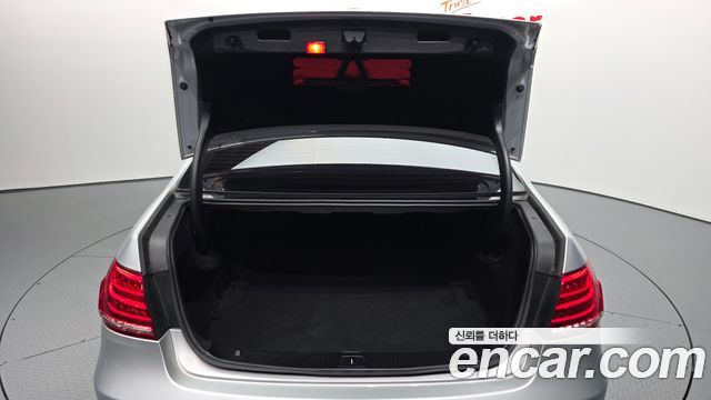 Mercedes-Benz E-Class (W212) E220 Bluetec Avantgarde 2016 — фото 20