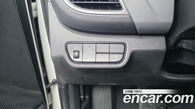 Kia Seltos Gasoline 1.6 Turbo 2WD Trendy 2023 — фото 18