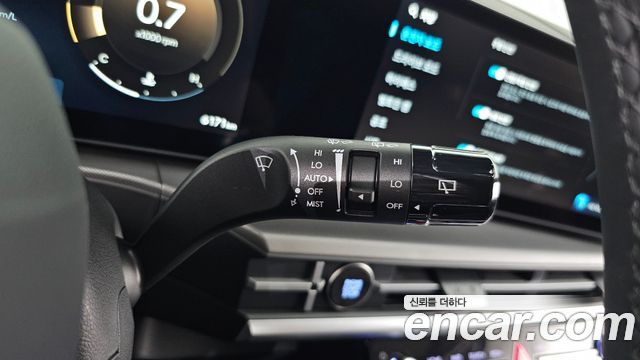 Hyundai Santa Fe (MX5) Gasoline 2.5T 2WD Prestige Plus 2025 — фото 36