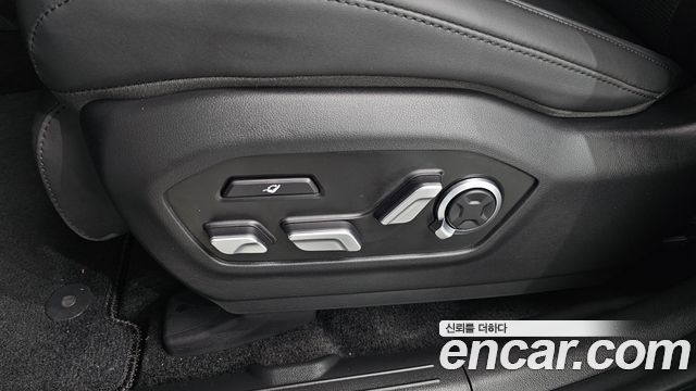 Hyundai Santa Fe (MX5) Gasoline 2.5T 2WD Prestige Plus 2025 — фото 38