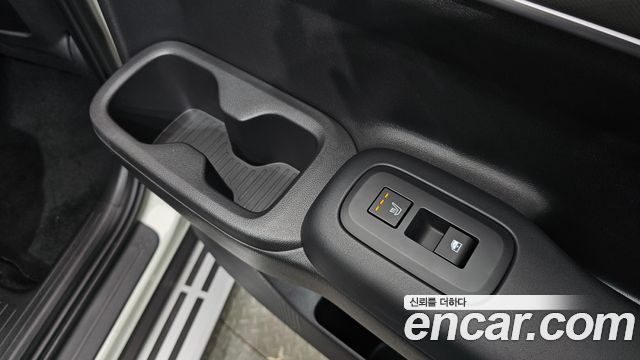 Hyundai Santa Fe (MX5) Gasoline 2.5T 2WD Prestige Plus 2025 — фото 39
