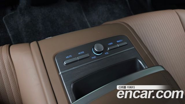 Hyundai Grandeur Hybrid (GN7) Calligraphy 2024 — фото 29