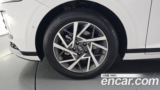 Hyundai Grandeur (GN7) 2,5 Gasoline 2WD Exclusive 2025 — фото 5