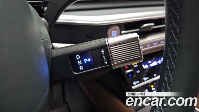 Hyundai Grandeur (GN7) 2,5 Gasoline 2WD Exclusive 2025 — фото 9