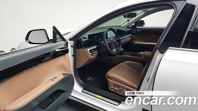 Hyundai Grandeur (GN7) 2,5 Gasoline 2WD Exclusive 2025 — фото 10