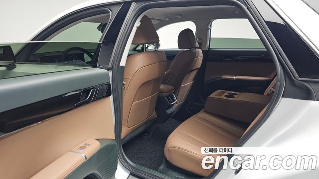 Hyundai Grandeur (GN7) 2,5 Gasoline 2WD Exclusive 2025 — фото 12