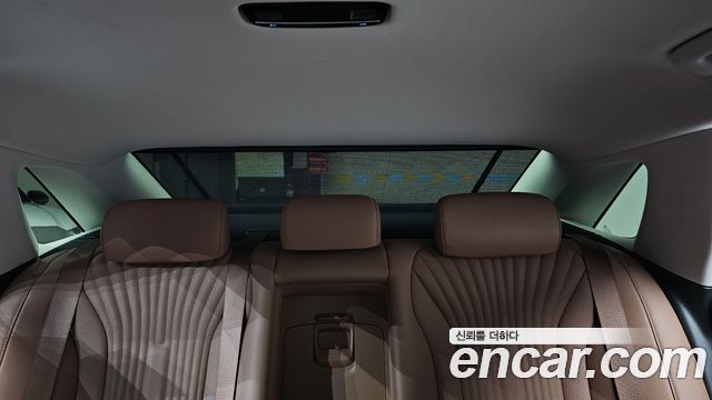Hyundai Grandeur (GN7) 2,5 Gasoline 2WD Exclusive 2025 — фото 31