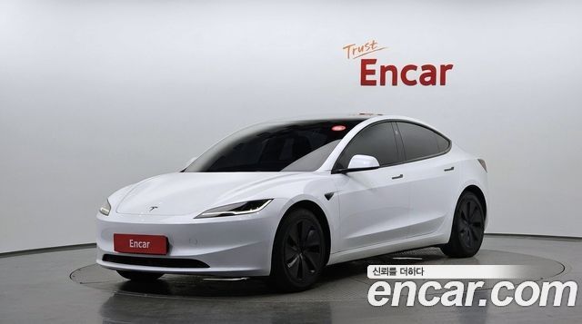 Tesla Model 3 Long Range AWD