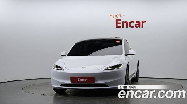Tesla Model 3 Long Range AWD 2024 — фото 3
