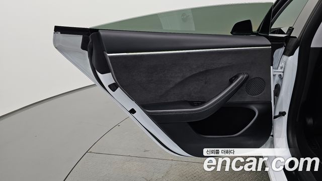 Tesla Model 3 Long Range AWD 2024 — фото 25