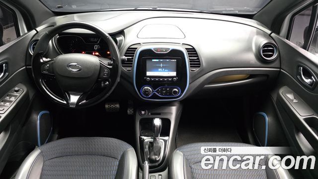 Renault Korea QM3 RE Signature 2017 — фото 7