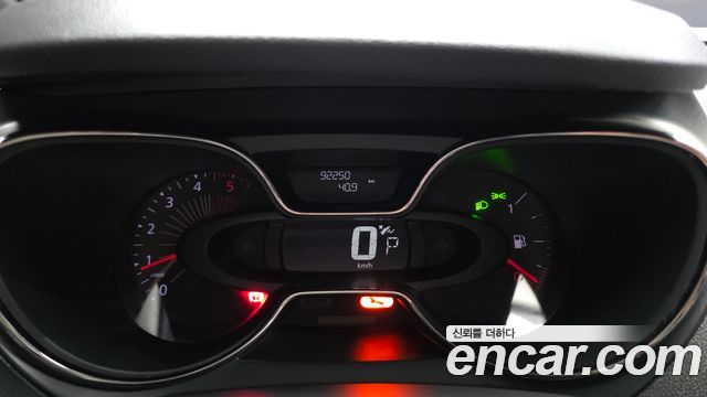 Renault Korea QM3 RE Signature 2017 — фото 8