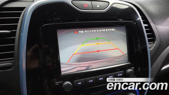 Renault Korea QM3 RE Signature 2017 — фото 15