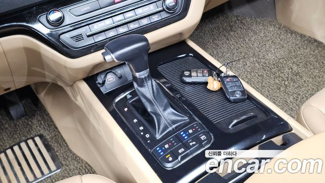 Kia Carnival Gasoline 9-seater Noblesse 2018 — фото 9