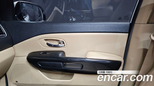 Kia Carnival Gasoline 9-seater Noblesse 2018 — фото 25