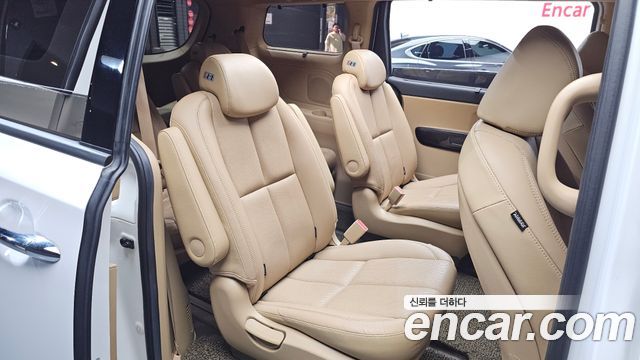 Kia Carnival Gasoline 9-seater Noblesse 2018 — фото 26