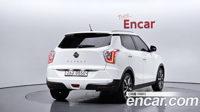 KG Mobility (SsangYong) Tivoli VX 2WD 2016 — фото 2