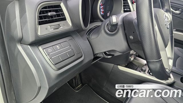 KG Mobility (SsangYong) Tivoli VX 2WD 2016 — фото 16