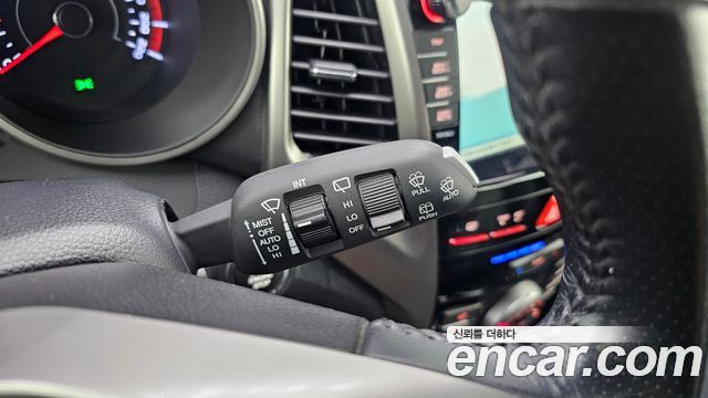 KG Mobility (SsangYong) Tivoli VX 2WD 2016 — фото 18