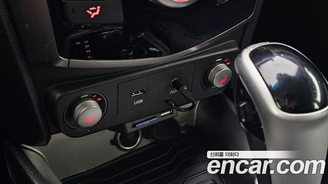 KG Mobility (SsangYong) Tivoli VX 2WD 2016 — фото 19
