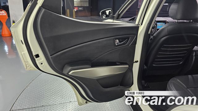 KG Mobility (SsangYong) Tivoli VX 2WD 2016 — фото 25
