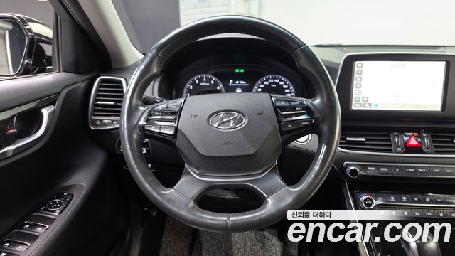 Hyundai Grandeur (IG) 2.4 Premium 2018 — фото 13