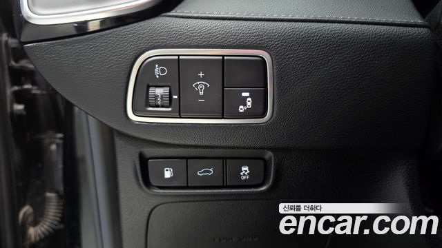 Hyundai Grandeur (IG) 2.4 Premium 2018 — фото 17