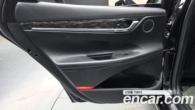 Hyundai Grandeur (IG) 2.4 Premium 2018 — фото 25