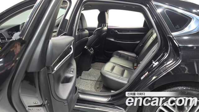 Hyundai Grandeur (IG) 2.4 Premium 2018 — фото 26