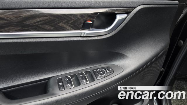 Hyundai Grandeur (IG) 2.4 Premium 2018 — фото 28